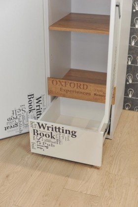 Шкаф для белья «Оксфорд» (Ривьера/Белый с рисунком) в Ленске - lensk.katalogmebeli.com | фото 4